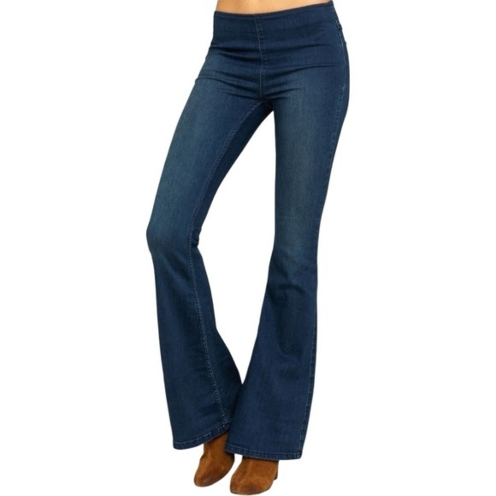 Free People Women’s Size 30 Dark Blue 61855 Pull On Flare Leg 2 Pockets Jeans
